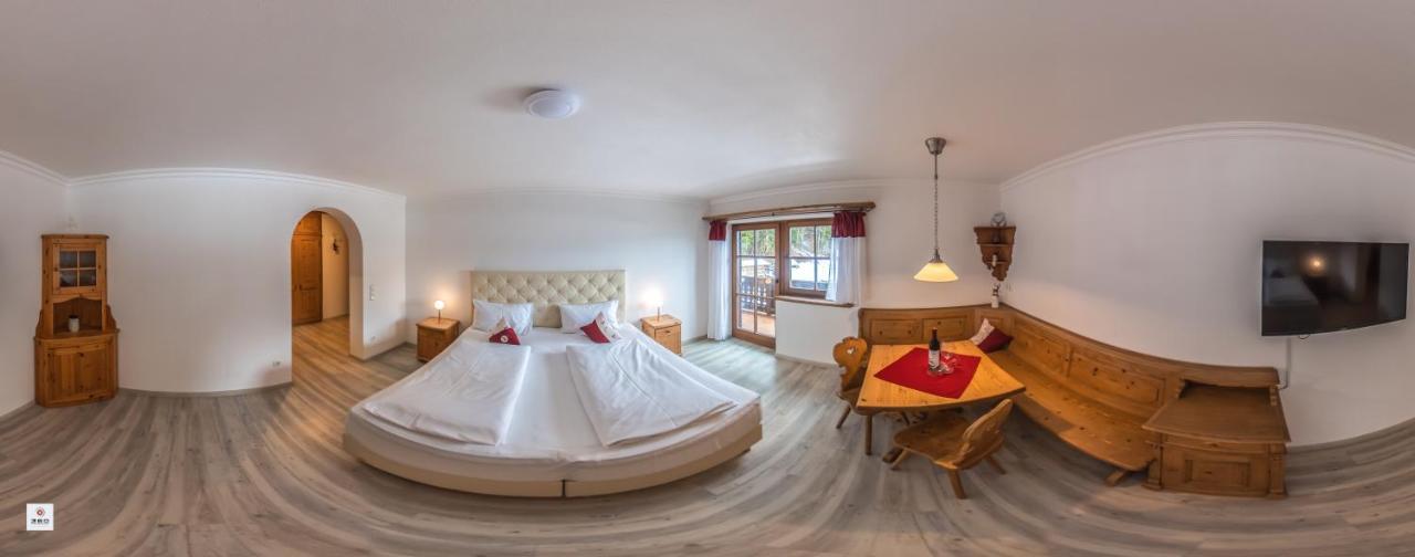 Landhotel Laerchenhuegel Oberammergau Exteriör bild